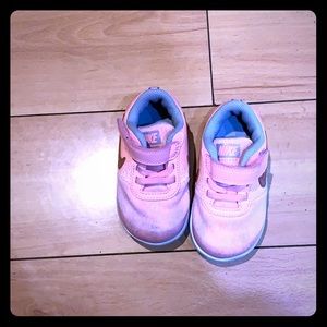 Toddler girl sneakers